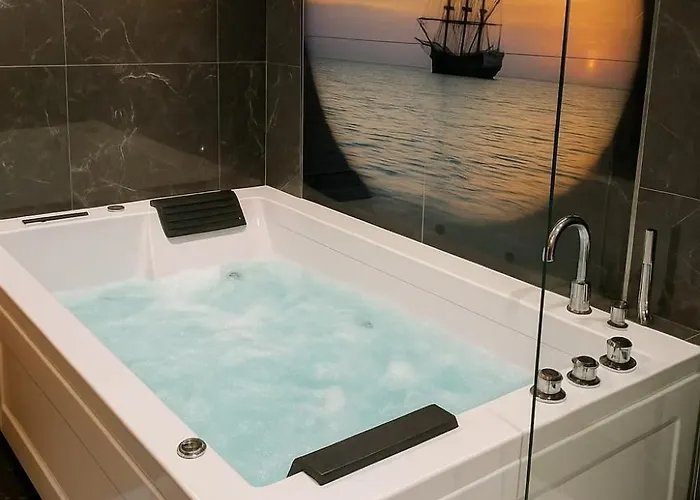 Droom-sauna Balneo & Cinema A Jusqu'a 4 Invites Διαμέρισμα *